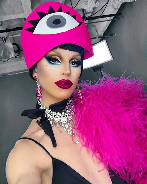 Aquaria ageofaquaria Fotos e vídeos do Instagram Rupaul drag