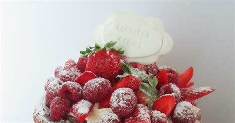 Doces Op Es Um Naked Cake Para O Anivers Rio Da Carina