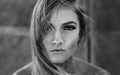 Wallpaper Portrait Monochrome Face Women Model 2048x1280