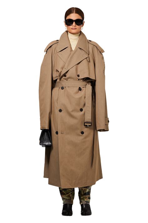 Buy Balenciaga Oversized Trench Coat Beige 733764 Tnp09 9501 Goat