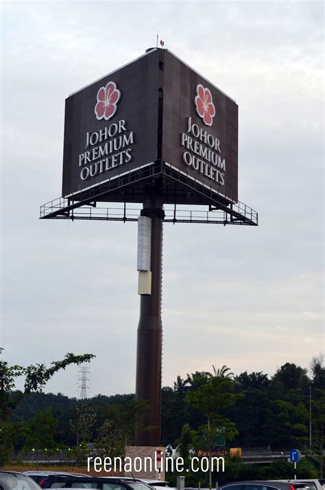 reenas  johor premium outlets