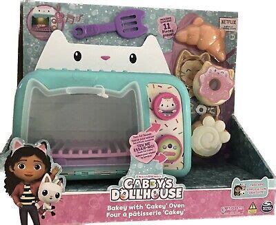 Gabby S Dollhouse Bakey With Cakey Oven Kitchen Toy With Lights And