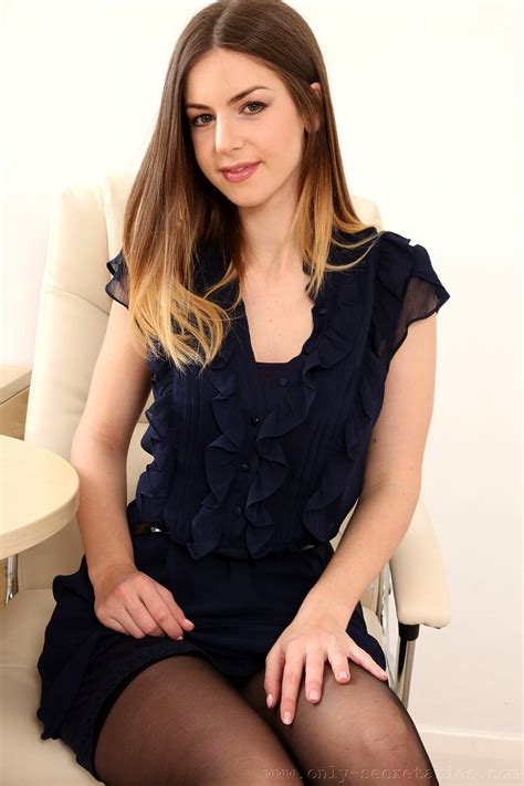 Babe Today Only Secretaries Stella Cox Beautyandthesenior Babe Mobi Pics Porn Pics