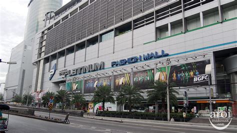 platinum fashion mall aroimakmak  stop guide  bangkok