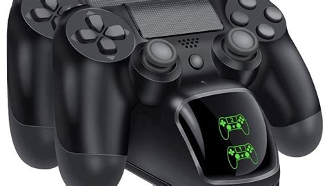 5 Must-Have PlayStation 4 Accessories You Should Get - Make Tech Easier