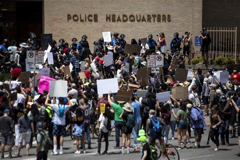 PHOTOS: Demonstrators Clash With Austin Police And State Troopers In ...