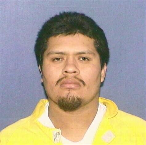 Cristobal D Hernandez Sex Offender In Unknown IL ILX05B3397