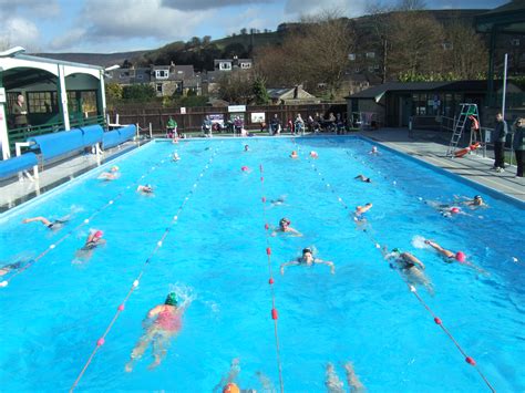 Hathersage Swimming Pool Sports Relief Swimathon 2014 - Hathersage ...