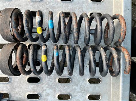 W202 Federn für die Vorderachse original Mercedes in Hessen ...