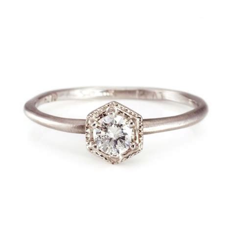 Hoda Kotb Just Revealed Her Beautiful Engagement Ring | Who What Wear UK