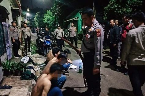 Cegah Tawuran Polres Metro Jakarta Timur Amankan Tujuh Remaja Dan