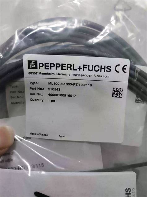 1pcs PEPPERL FUCHS ML100 8 1000 RT 103 115 Photoelectric Sensor EBay