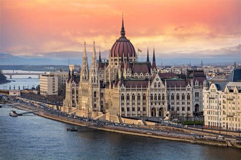 10 Days Austria Hungary And Czech Republic Tour Trafalgar Europe