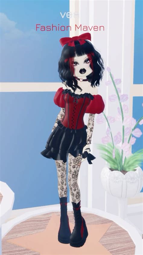 Dti Gothvampire In 2024 Dress To Impress Vampire Dress Emo Dresses