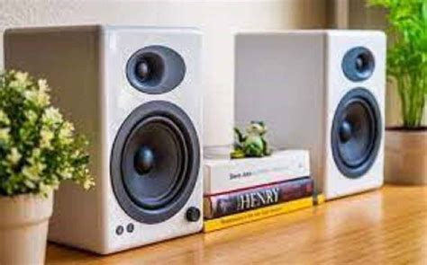 Do Bookshelf Speakers Need A Subwoofer? - Improve Stereo