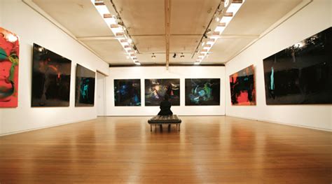 Top 6 Art Galleries Around The World