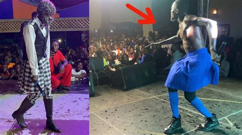 Kwadwo Nkansah Lilwin Showed Respect To The Old Musicians On Stage See