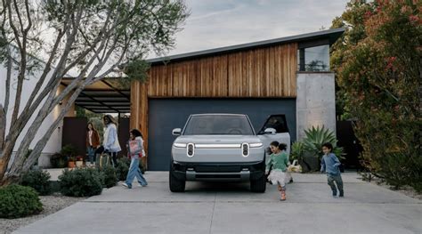 Rivian Pre Announces Q2 2024 Vehicle Deliveries Reaffirms Fy 2024 Guidance