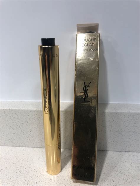 Yves Saint Laurent Touche Clat Le Stylo Stylo Illuminateur De Teint