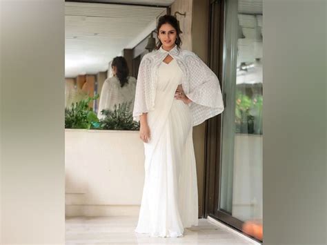 Huma Qureshi Fashion On Her Birthday - Boldsky.com