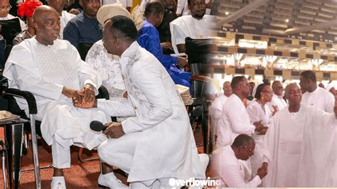 PETER OBI ENENCHE REV NTIA KNEEL TO GREET BISHOP OYEDEPO AT DEBORAH