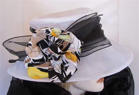 PZ White and Black Derby Hat