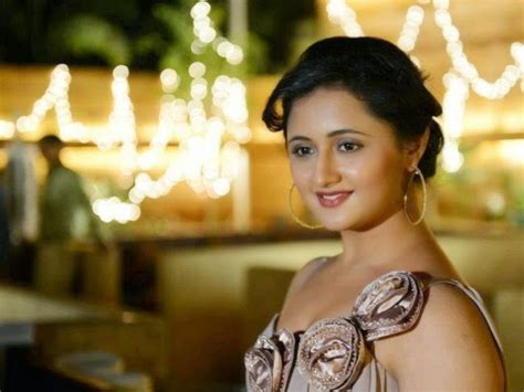 Rashmi Desai Hot Bikini Image Gallery Images Photos Pics Cinemagigs