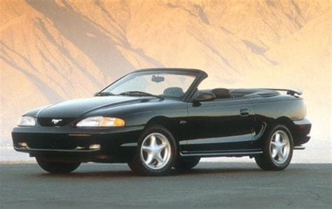 Used 1997 Ford Mustang Convertible Review | Edmunds