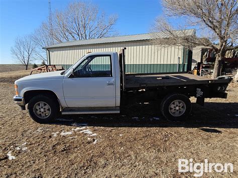 1989 Chevrolet 2500 4x4 Flatbed Pickup Bigiron Auctions