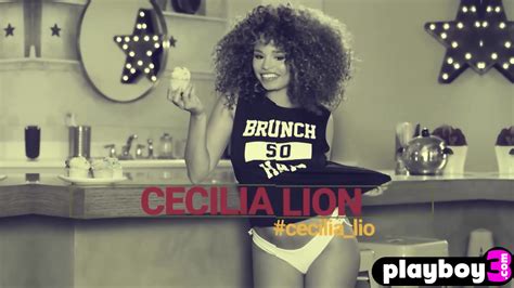 Petite Black Girl Shows Hot Big Tits And Posed Totally Naked For Playboy