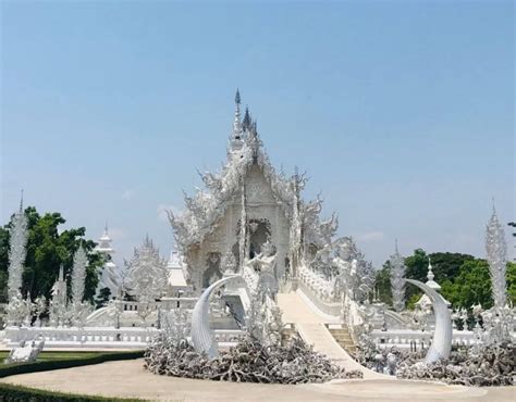 Mystical Chiang Rai White Temple Day Tour