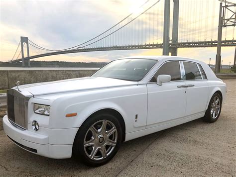 Rolls Royce Phantom Limo Rentals | Wedding Phantom Limousine