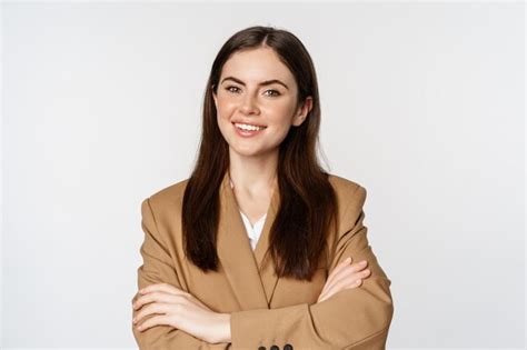 Premium Photo Portrait Of Confident Businesswoman In Suit Cross Arms