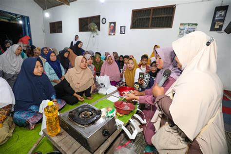 Kiai Muda Jatim Gelar Praktik Olah Ikan Untuk Tingkatkan Penghasilan Warga