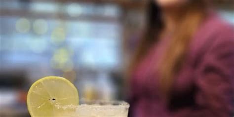 Where to drink in Dallas right now: 5 bars with new happy hour specials ...