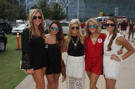 Ranking The Hottest Female Fan Bases In The Sec