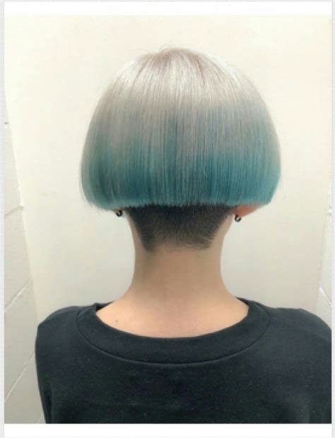 Pin By Chu Tric On Hair Nape Short Stacked Bob Hairstyles Bob