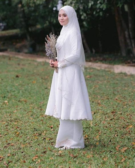 Hijabistahub Bride Series Maharani Kebarung Free Veil Minor Defect