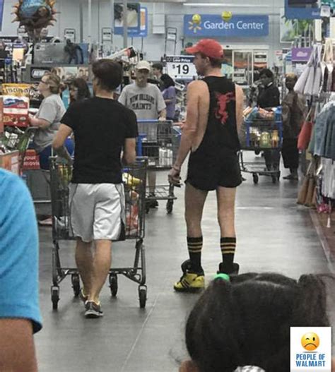 People Of Walmart Part 35 47 Pics