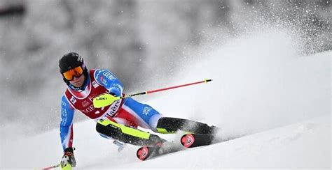 Ski alpin Steven Amiez domine la première manche du slalom de Val d