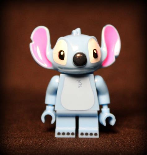 Limited Edition Stitch Minifigure from the Lilo and Stitch Movie. Lego ...