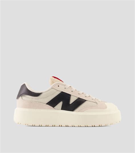 New Balance Tenis Casuales Con Plataforma Moonbeam Beige Mujer El Palacio De Hierro