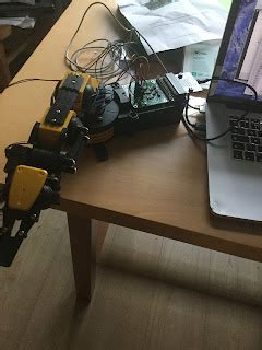 Robots and Physical Computing: Micro:bit Robot Arm