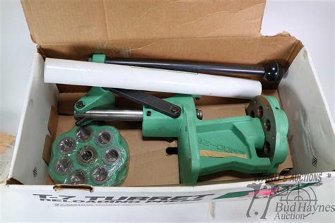 Redding T 7 Turret Reloading Press With Assorted Accessories Note