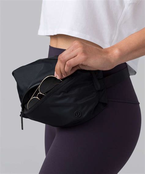 lululemon belt bag size