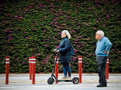 Normas básicas de la DGT para los usuarios de patinetes eléctricos