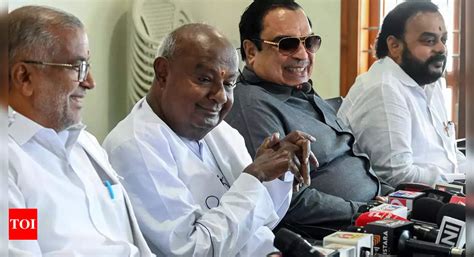 Jd S Bjp Alliance Deve Gowda Sacks Rebel Leader Cm Ibrahim As Party S