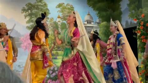 Depicting Tale Of Radha Krishna Through Dance Youtube