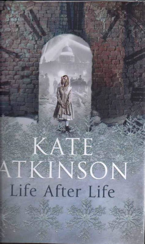 Life After Life A Novel Atkinson Kate 9780316176484 Books