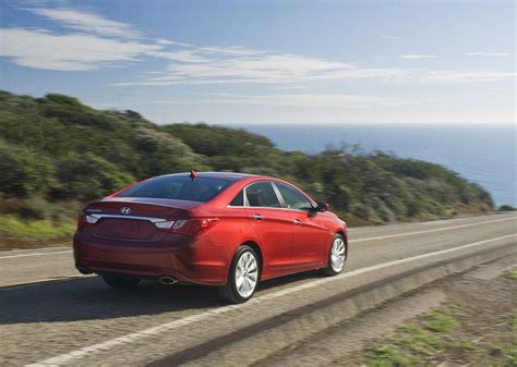 2011 Hyundai Sonata Rear View The Supercars Car Reviews Pictures